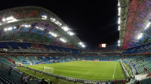 国足与沙特交锋记录：6胜5平10负，劣势明显